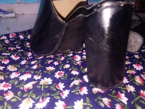 Stylish Black Block Heel Sandals for Women