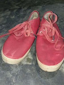 Bundle of Used Shoes - Mixed Sizes