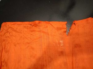 Orange Traditional Woven Silk Saree🧡