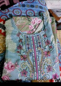 pakistani lawn suits