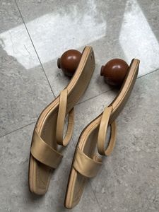 Zara Beige Heel