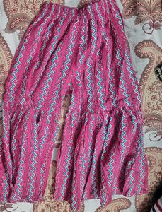 Girls&#39; Pink Printed Kurta Set