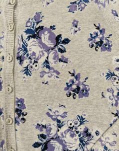 Floral Cardigan - Stylish &amp; Comfortable