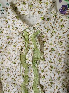Fitted Floral Shirt