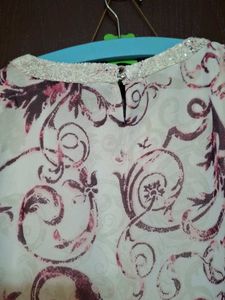 Floral Embellished Kurti