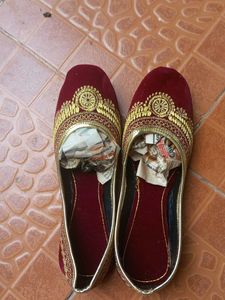 New JAUPURI CUT shoe