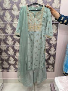 💥 DIWALI OFFER 💥 Elegant Mint Green Kurta Set