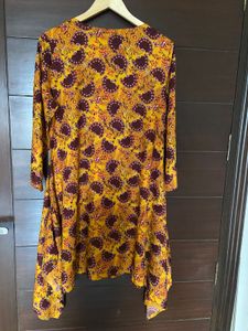 Printed Mustard Yellow Asymmetric Kurta (L)