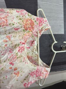 Floral Sleeveless kurti