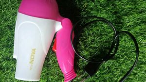 NOVA Hair Dryer - Pink &amp; White