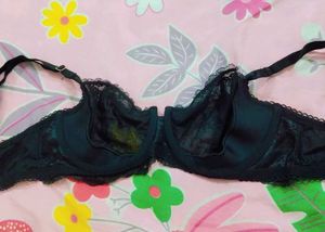 Victoria&#39;s Secret Bra