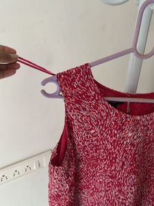 Simply Styled Sleeveless Top