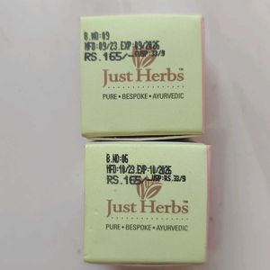 HERB - ENRICHED LIP SCRUB Pack Of 2