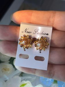 Golden Earrings 🌟💛