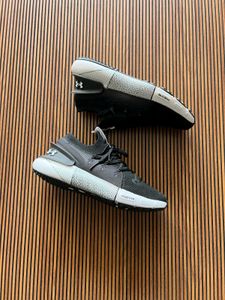 Under armour phantom hovr