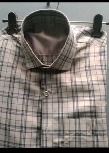 Stylish Men&#39;s Checked Casual Half Shirt