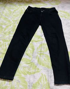 Black Skinny Jeans