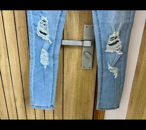 Pearl Embellished Ripped Jeans