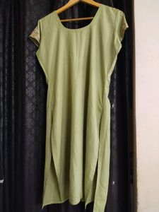 GREEN KURTA SET