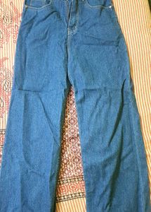 Wide Leg Blue Jeans