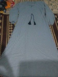 Striped Abaya for college student