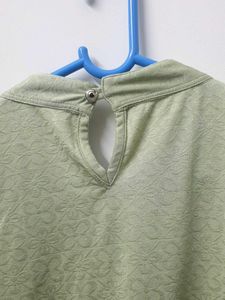 mint green 3/4 Sleeve Top