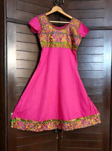 Women Pink Embroidered Cotton Mix Kurta