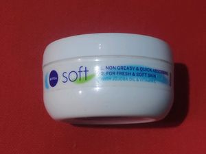 Moisturizer Cream