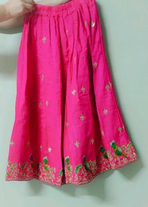 Beautiful Hand-work Raw Silk skirt ✨👌