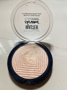 Maybelline Molten Gold Master Chrome Highlighter