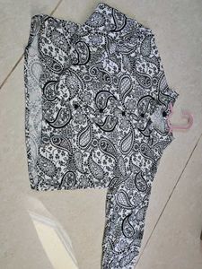 Black And White Crop Shirt