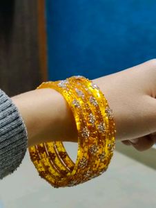 Golden Bangles - Set of 4