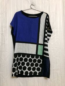 Crocodile Black Top