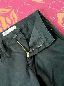 MAX Black Jeans - Size?