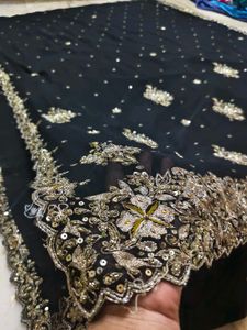 Aari Tari Work Expansive Black Saree 😍