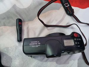 Yashica Zoomtec 70 Camera