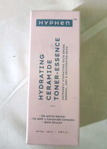 Hyphen Ceramides Toner Essence