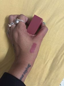 Staze9to9 Creme Matte Lipstick- 02 Bellini b