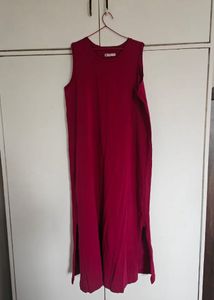 Red Sleeveless Maxi Dress