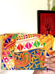 Ethnic Slingbag
