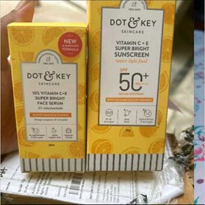 Dot & Key Skincare Set