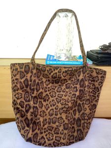 Trendy Leopard Print Tote Bag