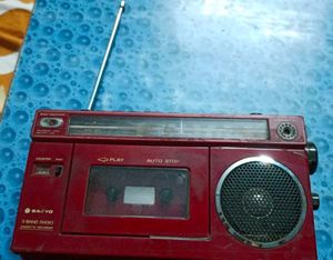 Vintage Sanyo Cassette Player