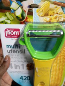 Multi Utensils Peeler.