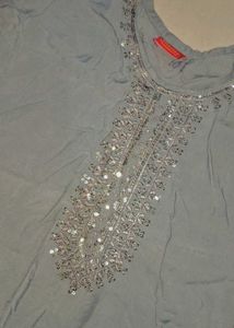 Elegant Grey Embroidered Kurta