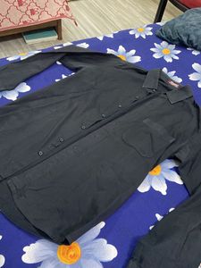 black shirt