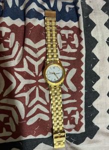 Elegant Gold Watch