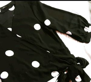 polka dot wrap top