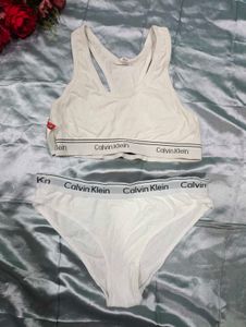 Calvin Klein Lingerie Set