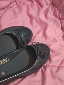 Bow Ballerinas , Dark Blue Footwear .